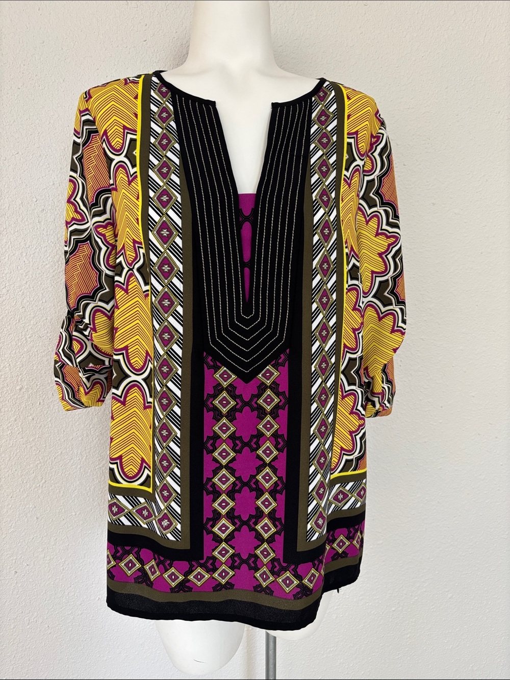 FINAL! Dana Buchman Geometric Yellow Black Purple Printed Tunic